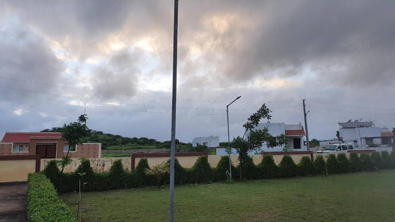 Krishna Farm & Forest Βίλα Bhuj Εξωτερικό φωτογραφία